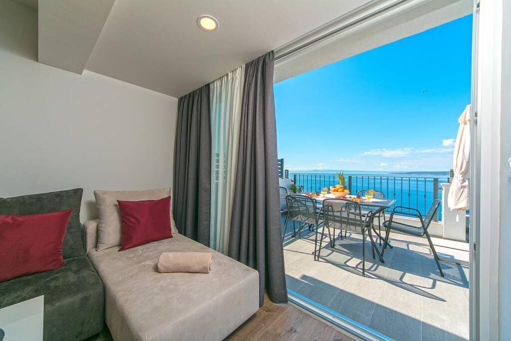 Apartman Macan Brela Buitenkant foto