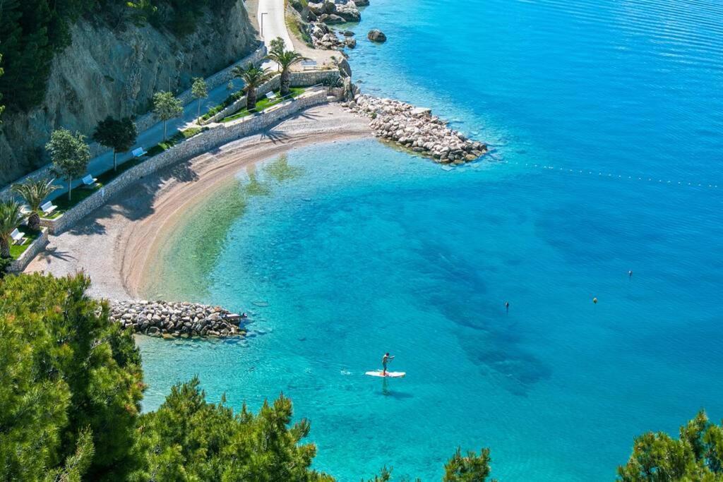 Apartman Macan Brela Buitenkant foto
