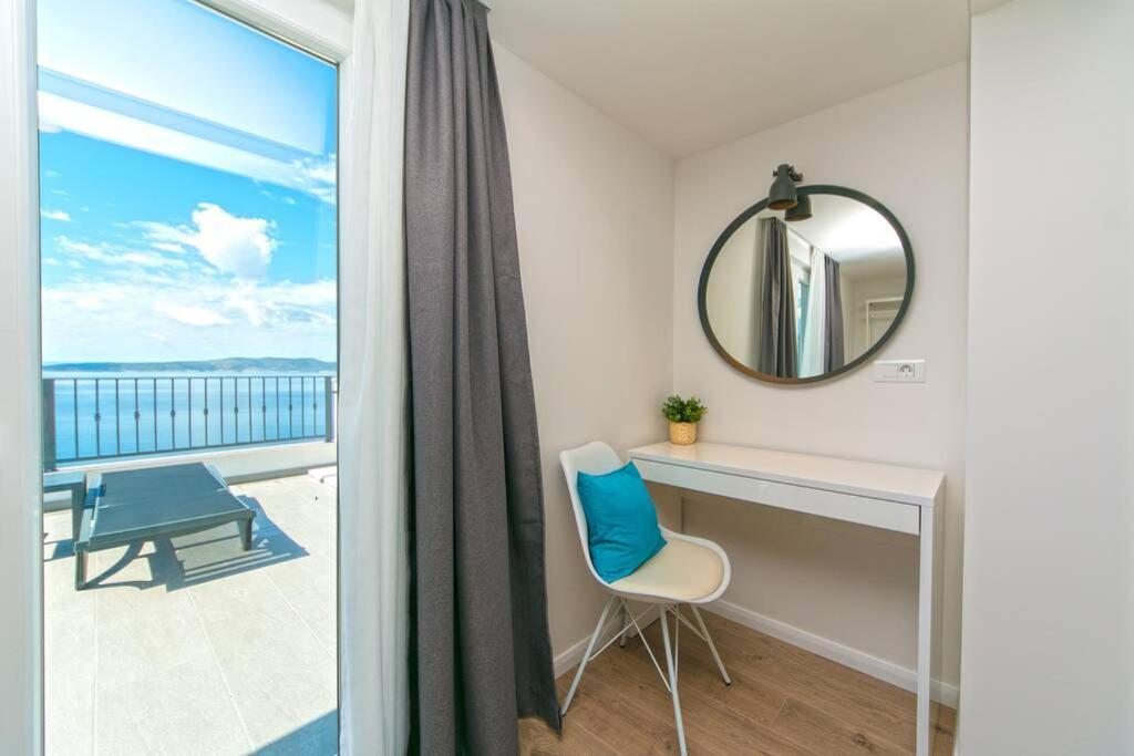 Apartman Macan Brela Buitenkant foto