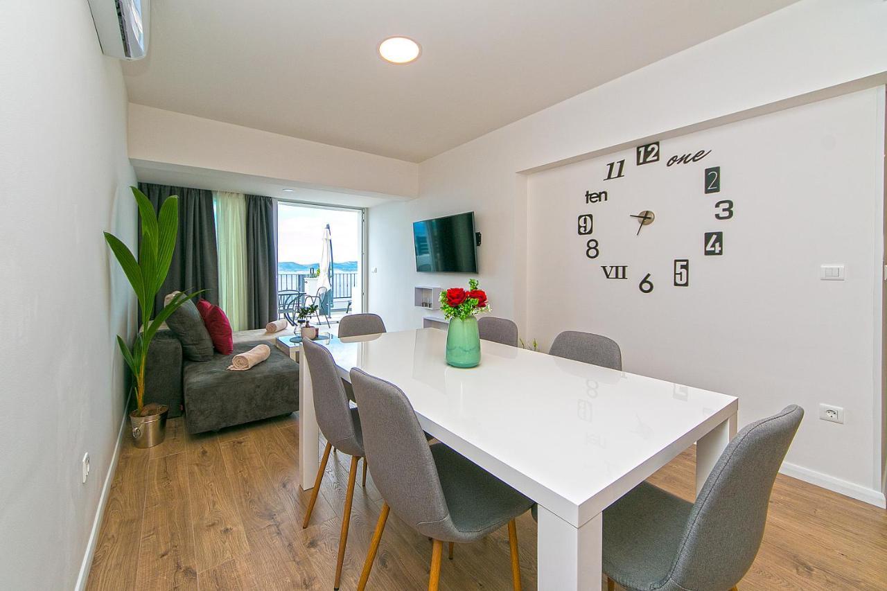Apartman Macan Brela Buitenkant foto